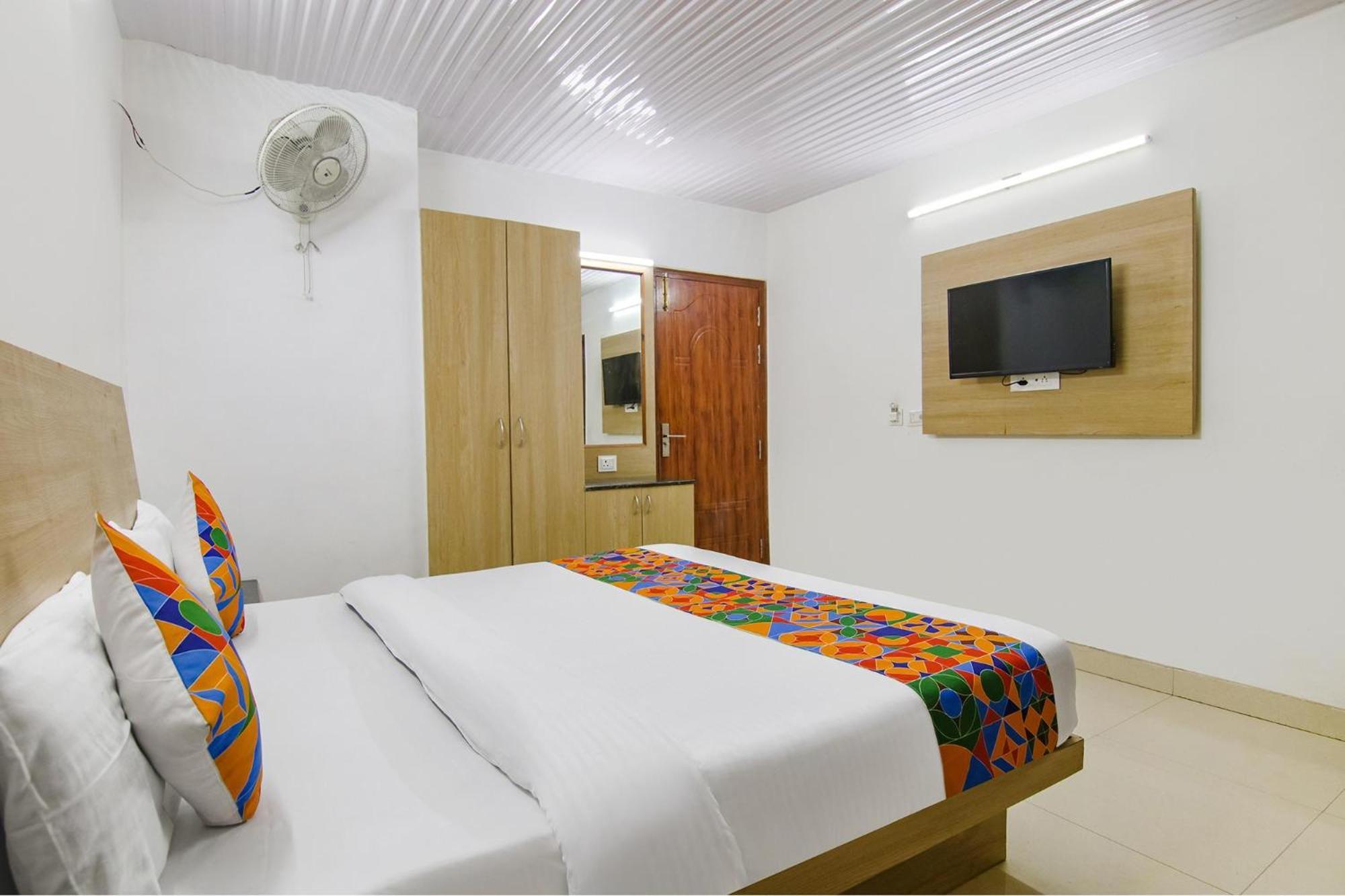 Fabexpress Kalsia Homestay - Nr Radha Krishna Mandir Mussoorie Exterior foto